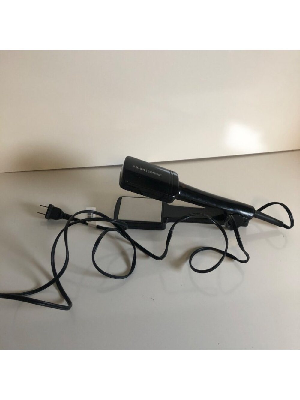 Salon Series Hair Straightener Flat Iron Black Conair Model CS8TSR